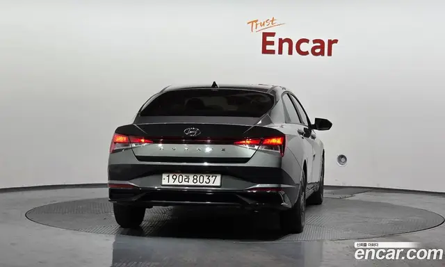 Hyundai Avante 2022 1.6 автомат (гидро), миниатюра 4