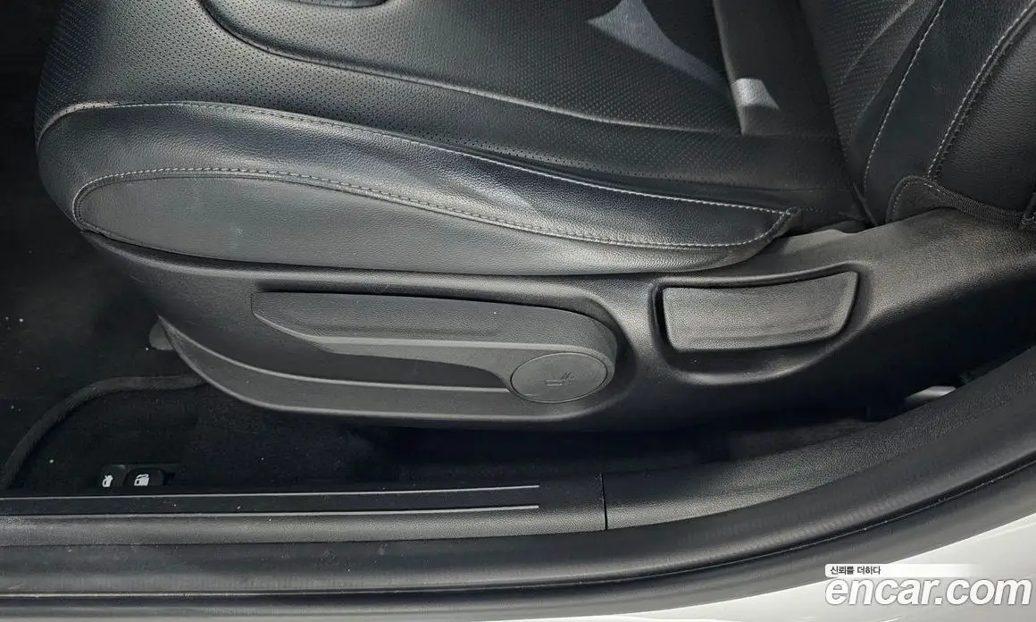 Hyundai Avante 2022 1.6 автомат (гидро), фото 31