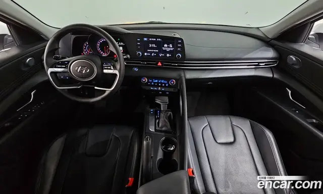 Hyundai Avante 2022 1.6 автомат (гидро), миниатюра 10