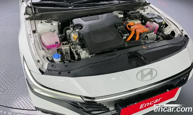 Hyundai Avante 2023 1.6 автомат (гидро), миниатюра 6