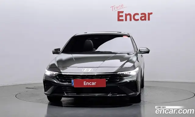 Hyundai Avante 2024 1.6 автомат (гидро), миниатюра 3