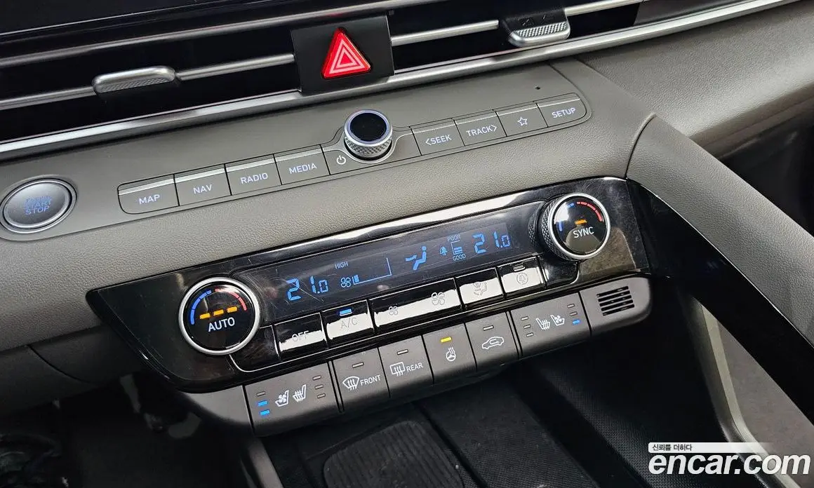 Hyundai Avante 2024 1.6 автомат (гидро), фото 30