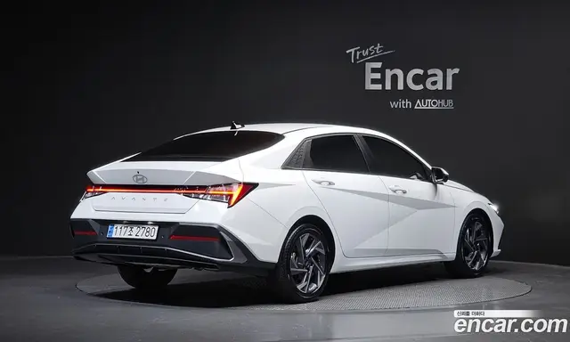 Hyundai Avante 2025 1.6 автомат (гидро), миниатюра 2
