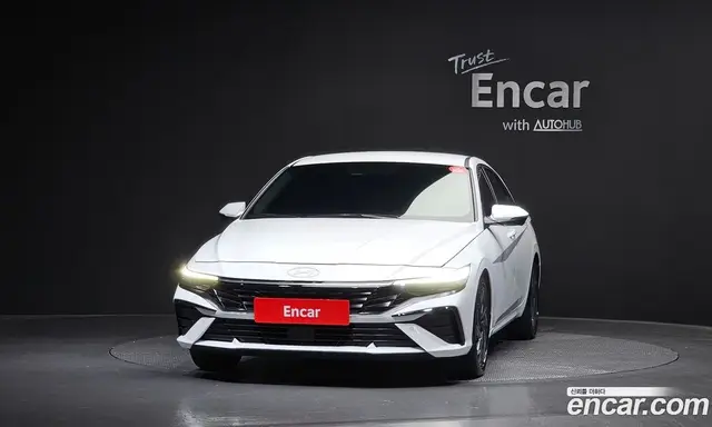 Hyundai Avante 2025 1.6 автомат (гидро), миниатюра 3