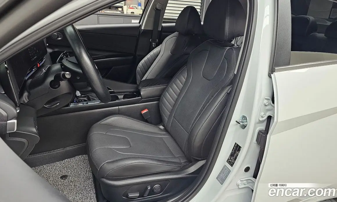 Hyundai Avante 2025 1.6 автомат (гидро), фото 30