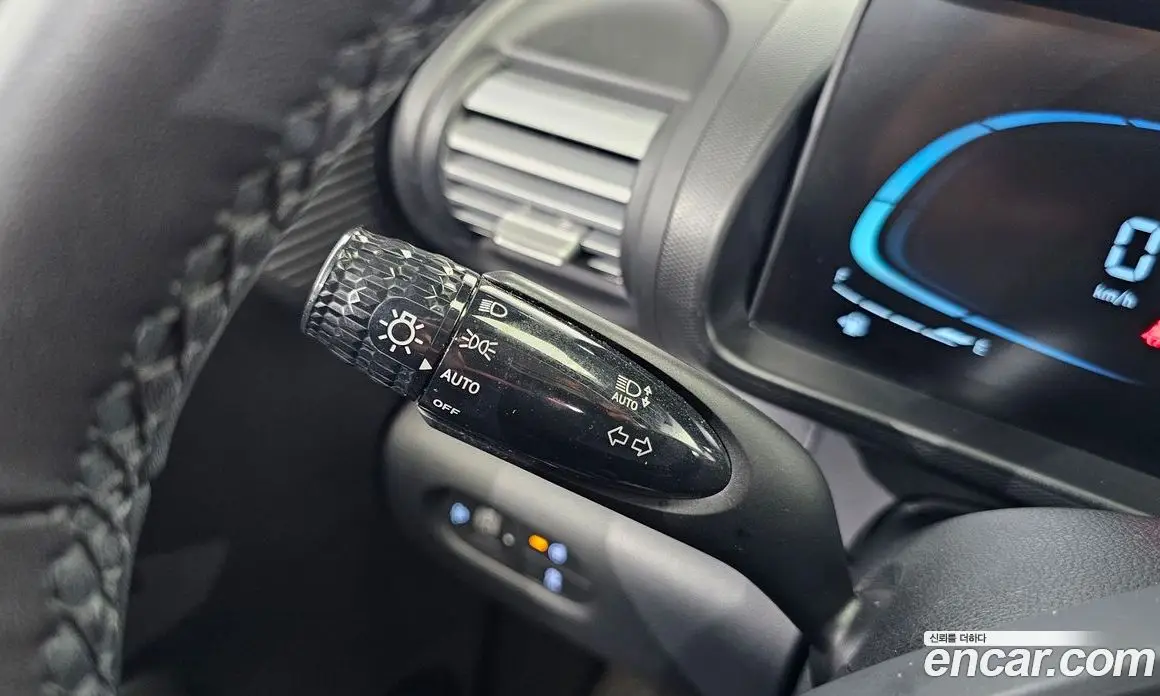 Hyundai Casper 2022 1.0 автомат (гидро), фото 16
