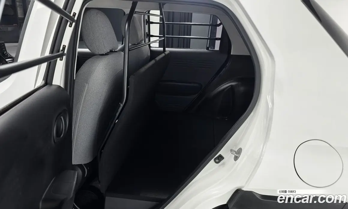 Hyundai Casper 2022 1.0 автомат (гидро), фото 17