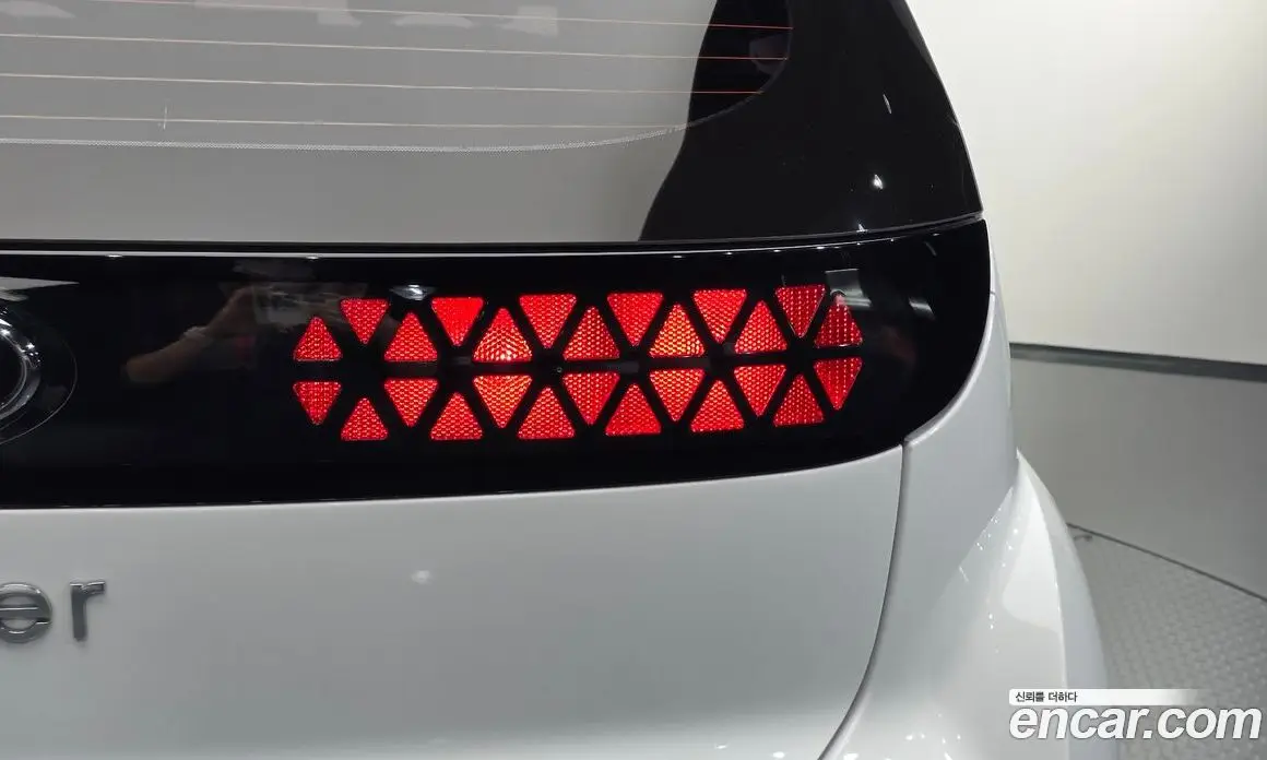 Hyundai Casper 2022 1.0 автомат (гидро), фото 8