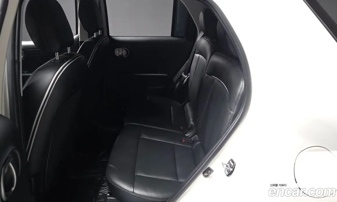 Hyundai Casper 2023 1.0 автомат (гидро), фото 16