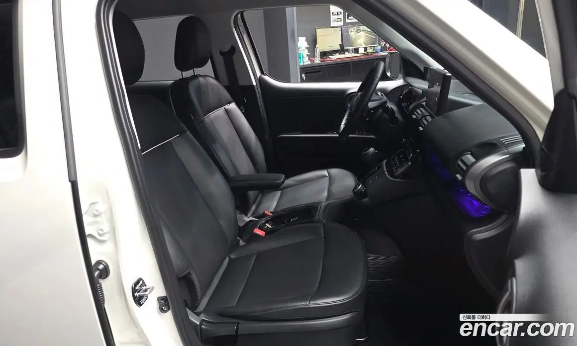 Hyundai Casper 2023 1.0 автомат (гидро), фото 17