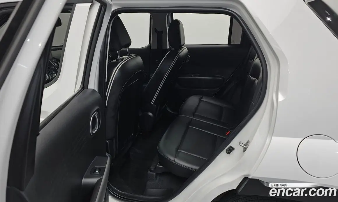 Hyundai Casper 2023 1.0 автомат (гидро), фото 12