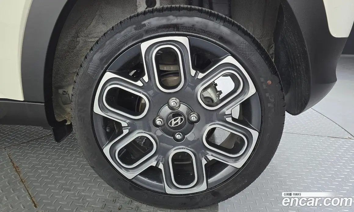 Hyundai Casper 2024 1.0 автомат (гидро), фото 7