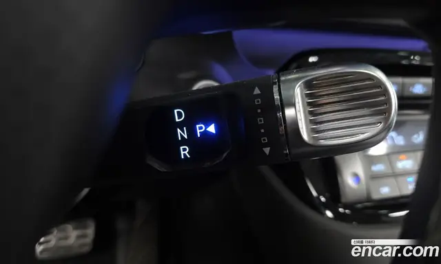 Hyundai Casper 2024 0.2 автомат (гидро), миниатюра 12