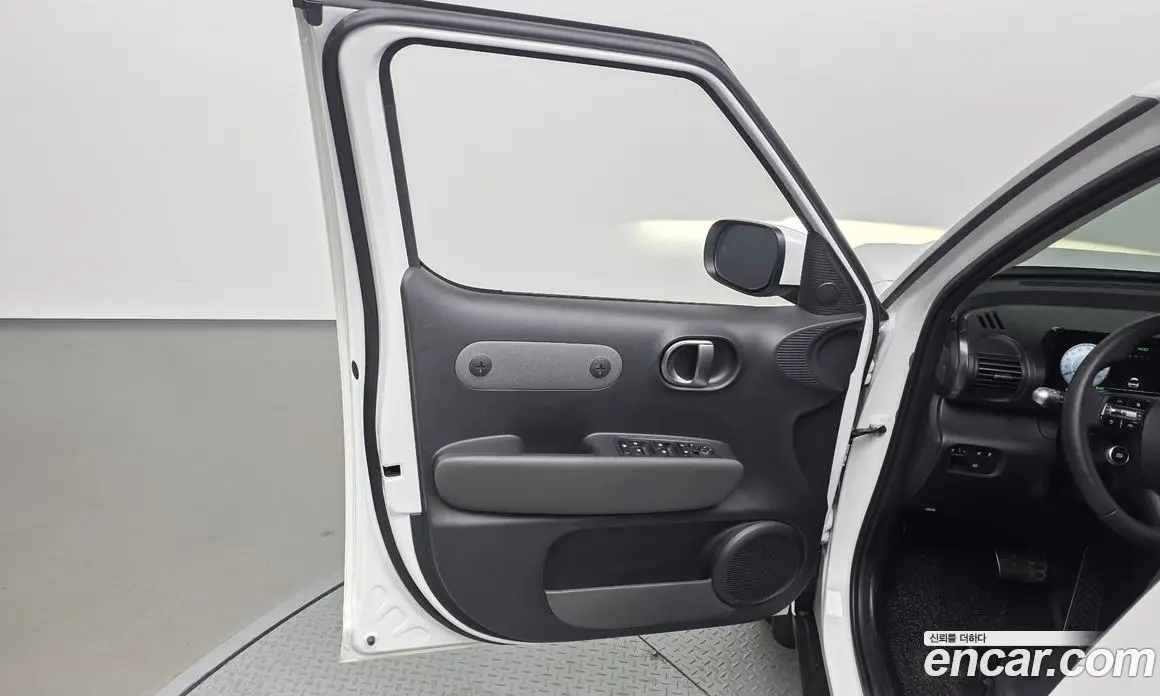 Hyundai Casper 2024 0.2 автомат (гидро), фото 14