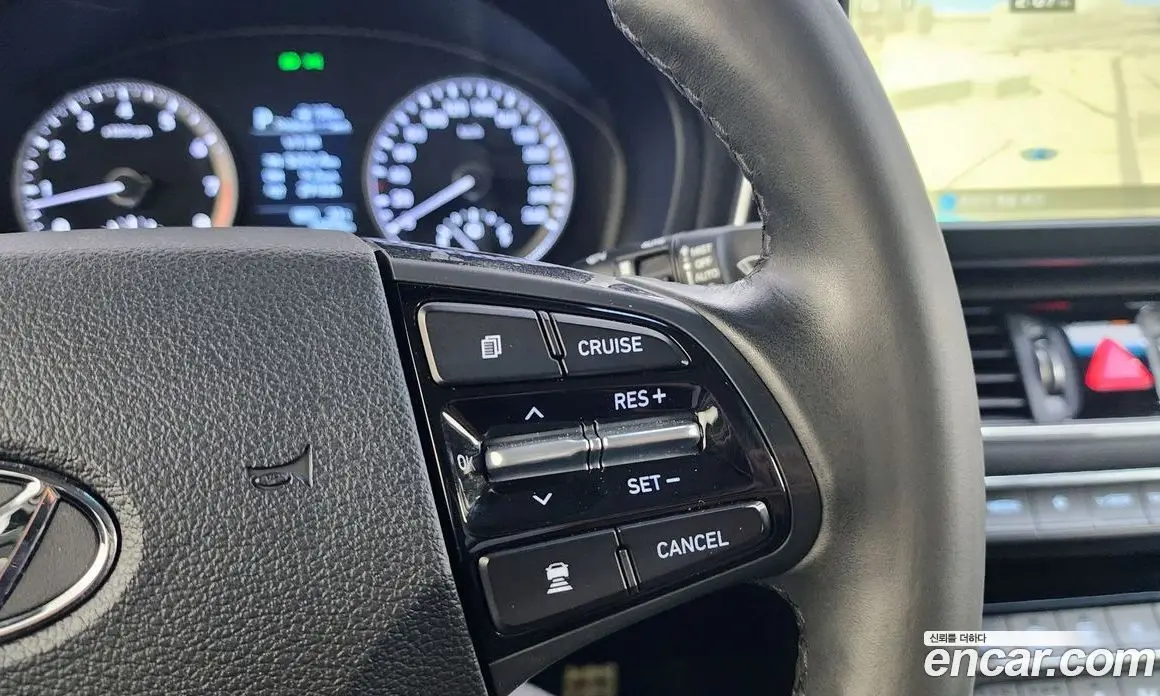 Hyundai Grandeur 2017 3.0 автомат (гидро), фото 21