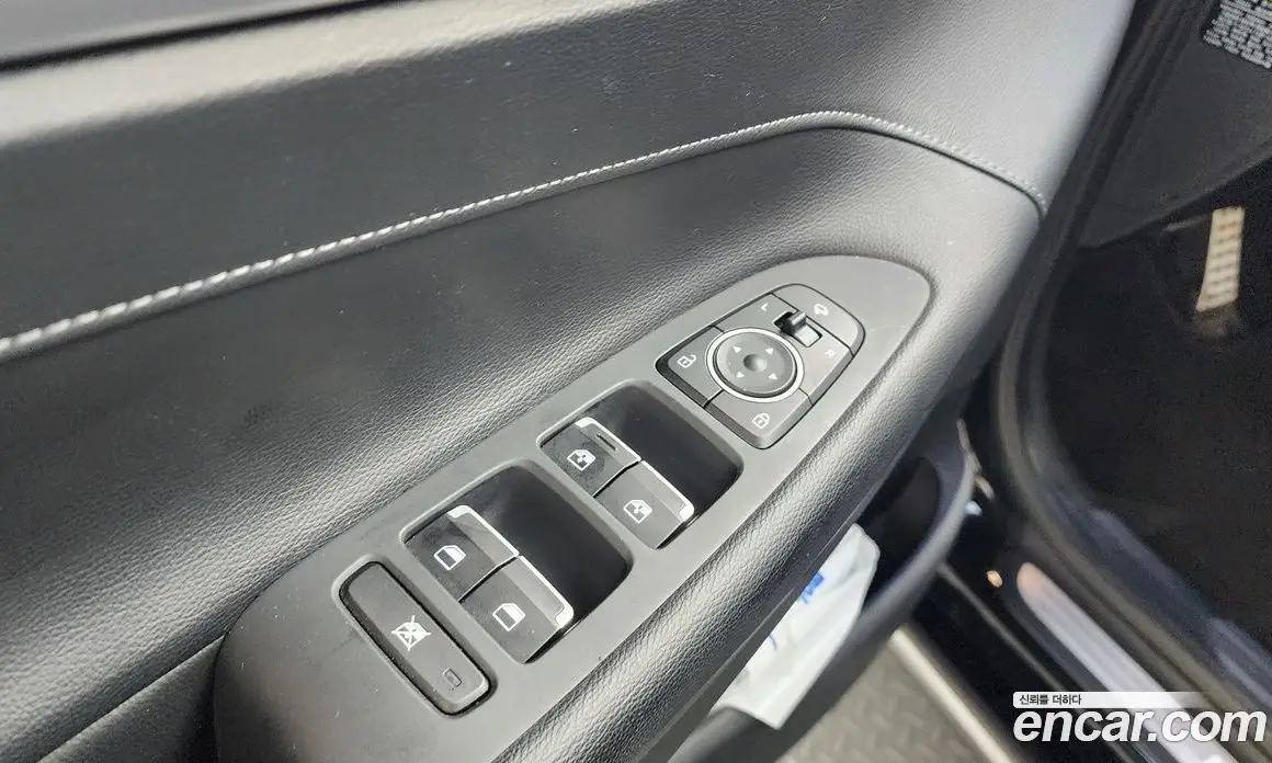 Hyundai Grandeur 2017 3.0 автомат (гидро), фото 35