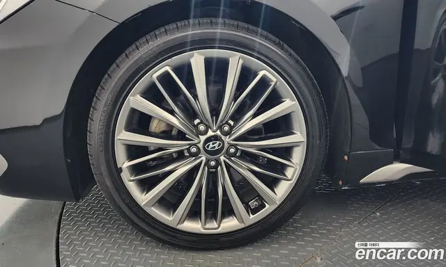 Hyundai Grandeur 2017 3.0 автомат (гидро), миниатюра 5