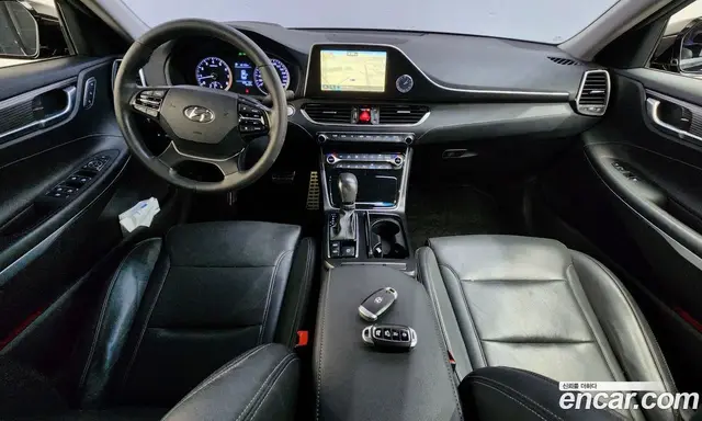 Hyundai Grandeur 2017 3.0 автомат (гидро), миниатюра 10