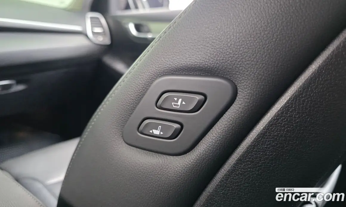 Hyundai Grandeur 2017 3.0 автомат (гидро), фото 17