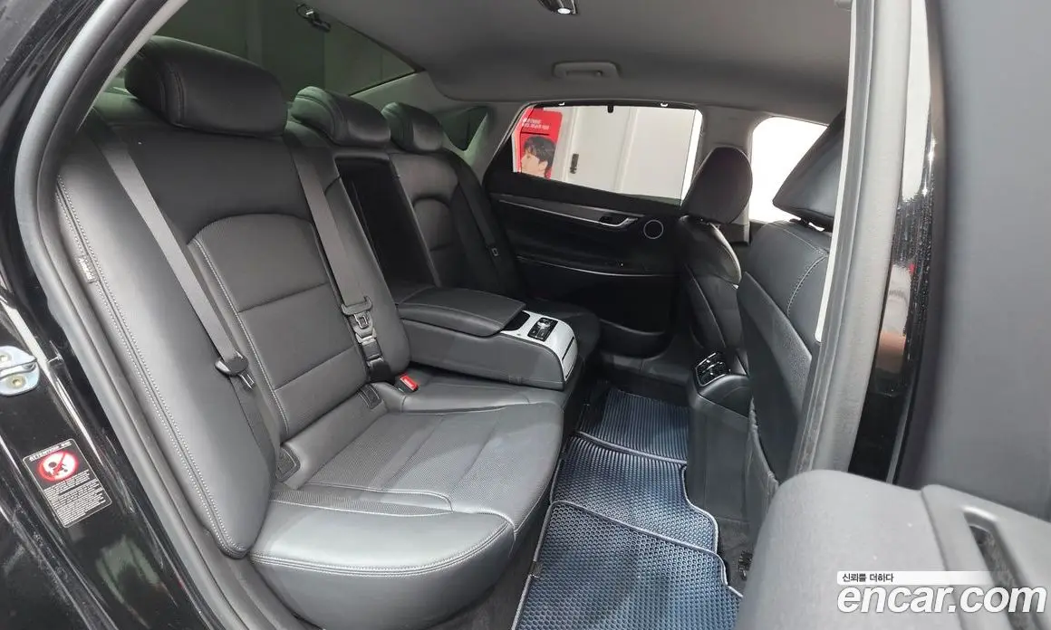 Hyundai Grandeur 2017 3.0 автомат (гидро), фото 19