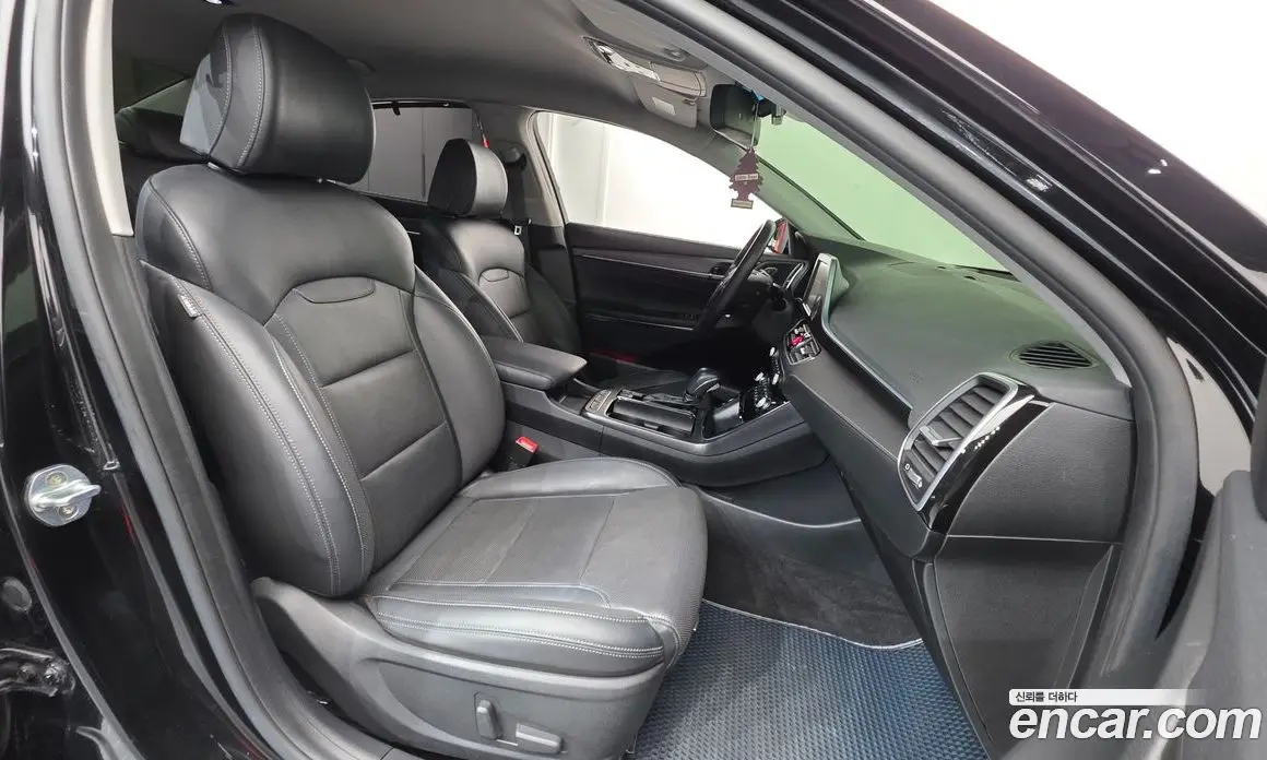 Hyundai Grandeur 2017 3.0 автомат (гидро), фото 10