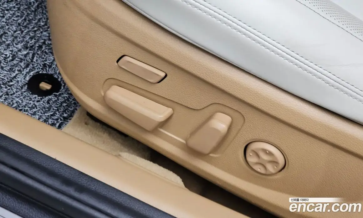 Hyundai Grandeur 2020 2.5 автомат (гидро), фото 29
