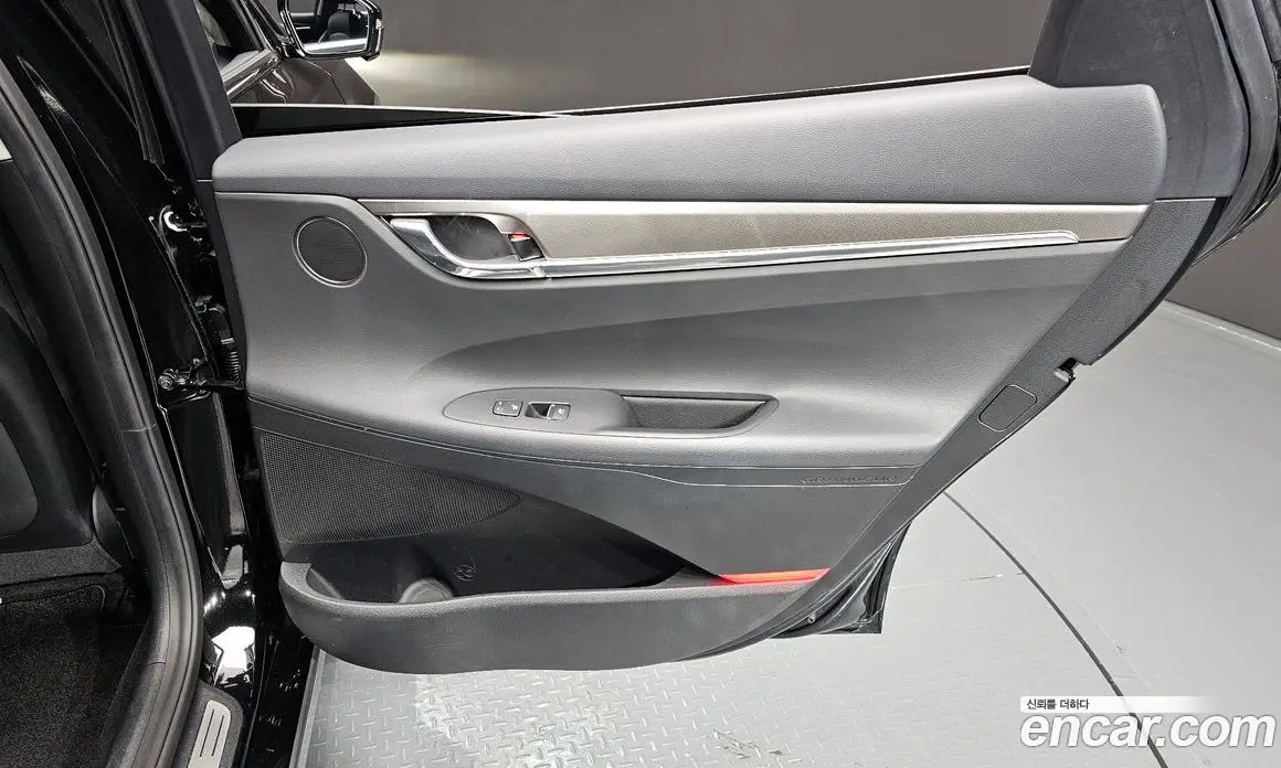 Hyundai Grandeur 2022 2.5 автомат (гидро), фото 14