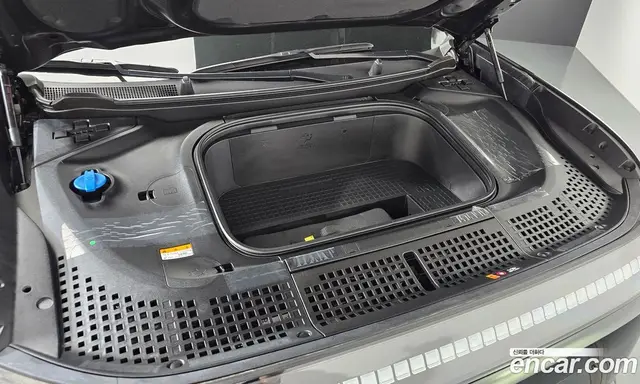 Hyundai Ioniq 9 2025 0.2 автомат (гидро), миниатюра 6