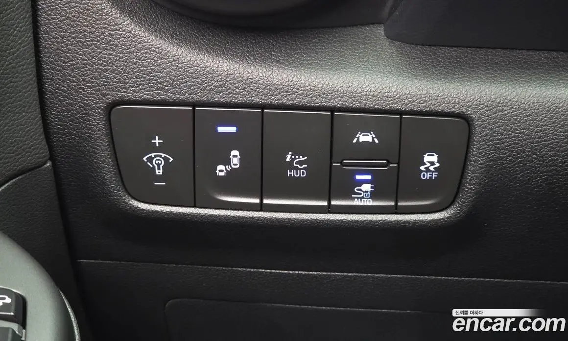 Hyundai Kona 2019 0.2 автомат (гидро), фото 25