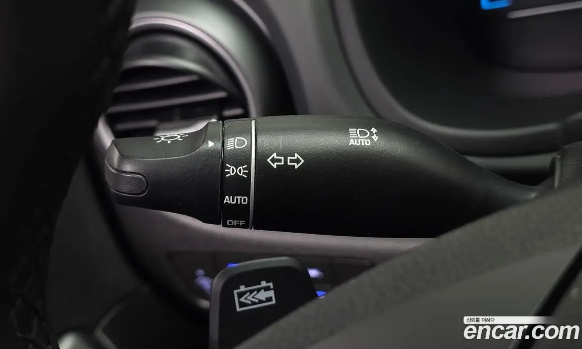 Hyundai Kona 2019 0.2 автомат (гидро), фото 26