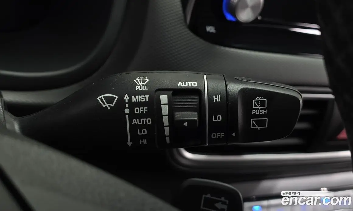 Hyundai Kona 2019 0.2 автомат (гидро), фото 31