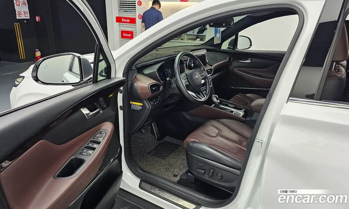 Hyundai Santa Fe 2019 2.0 автомат (гидро), фото 10