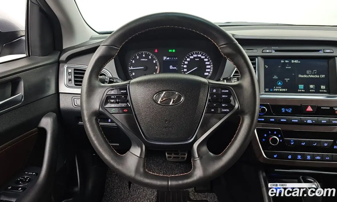 Hyundai Sonata 2016 2.0 автомат (гидро), фото 18