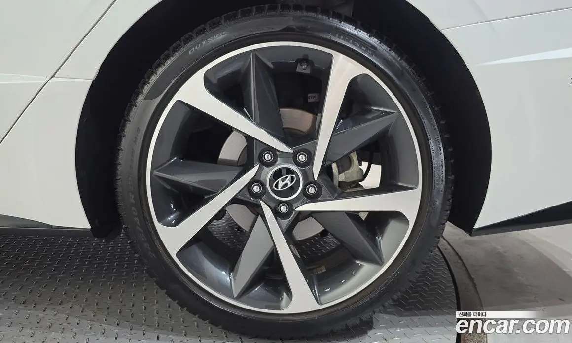Hyundai Sonata 2020 1.6 автомат (гидро), фото 7
