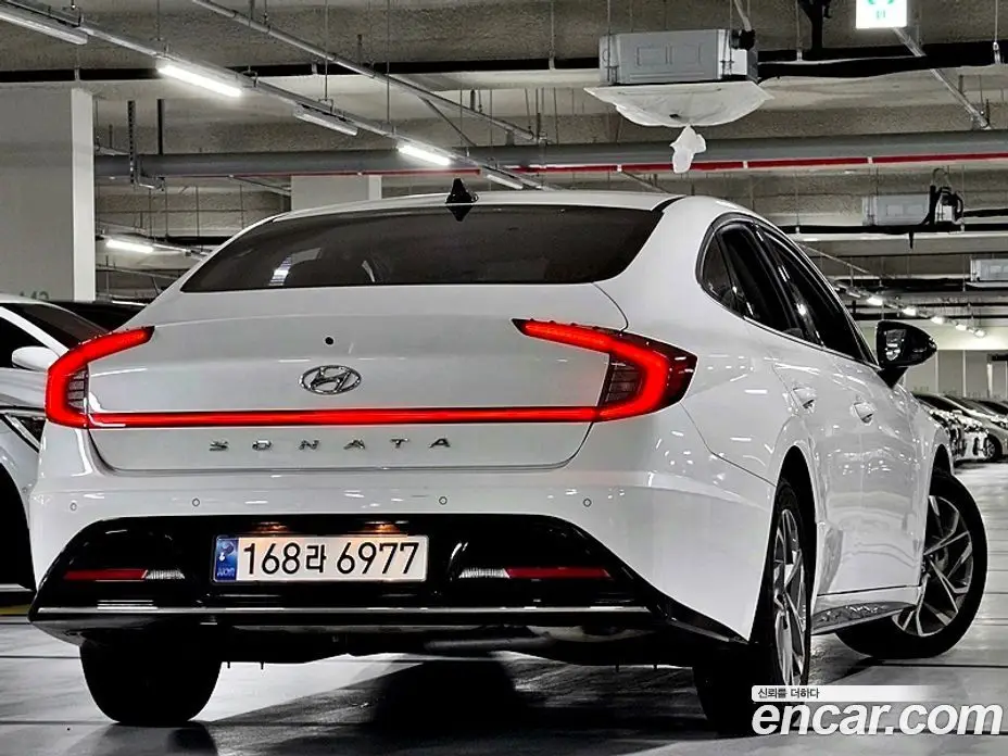 Hyundai Sonata 2021 2.0 автомат (гидро), фото 9