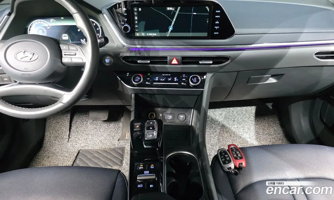 Hyundai Sonata 2022 2.0 автомат (гидро), фото 21