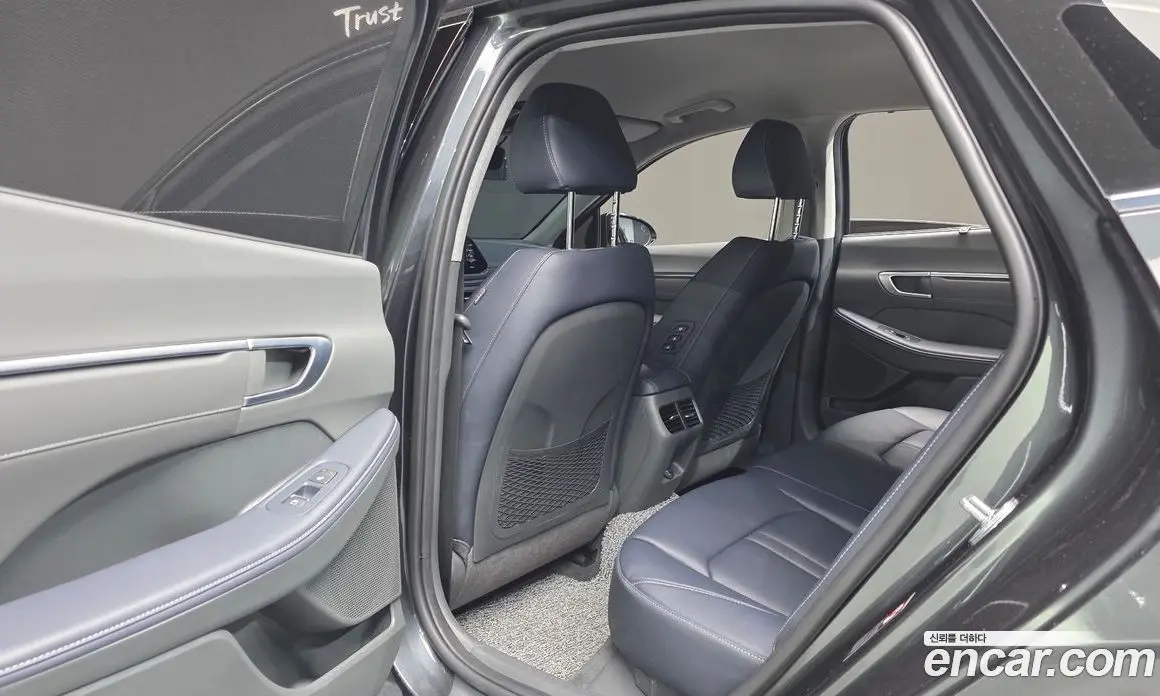Hyundai Sonata 2022 2.0 автомат (гидро), фото 23