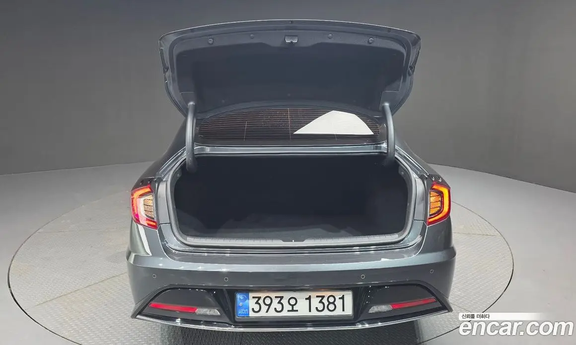 Hyundai Sonata 2022 2.0 автомат (гидро), фото 26