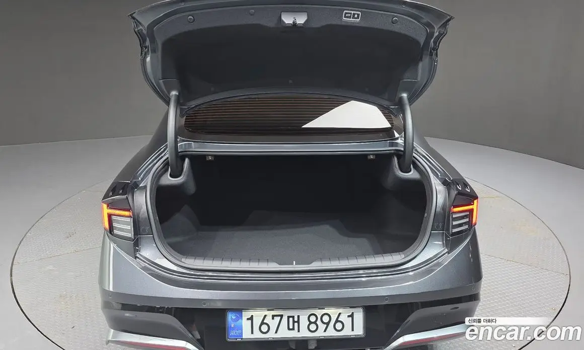 Hyundai Sonata 2025 2.0 автомат (гидро), фото 35