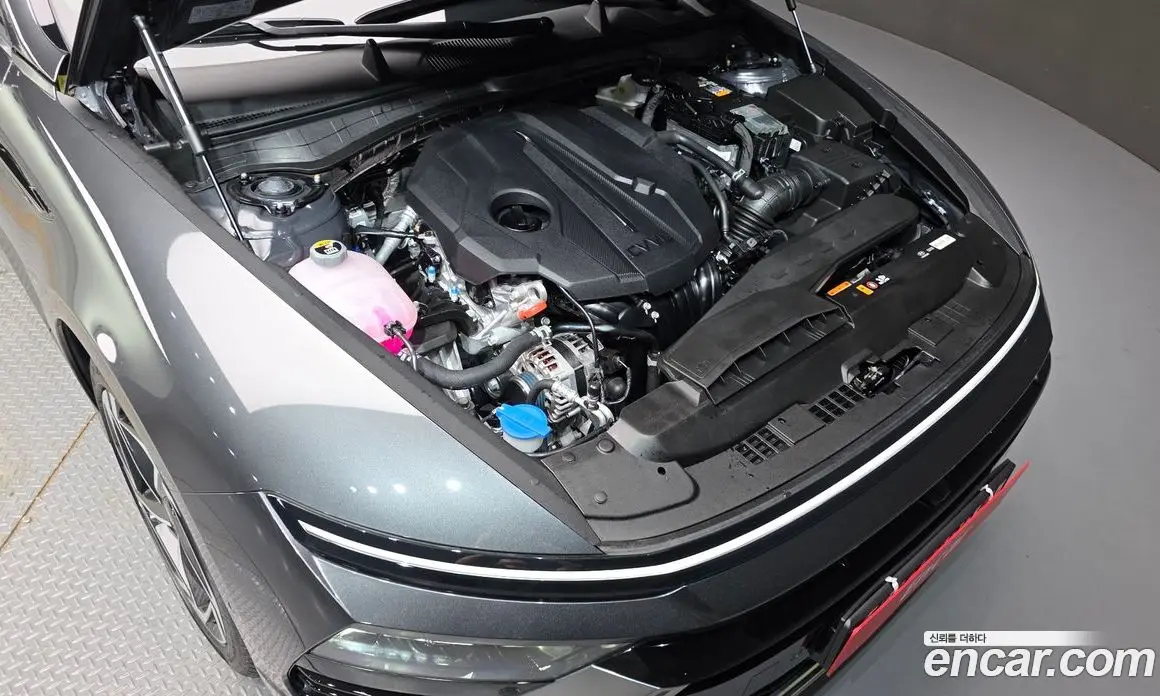Hyundai Sonata 2025 2.0 автомат (гидро), фото 6