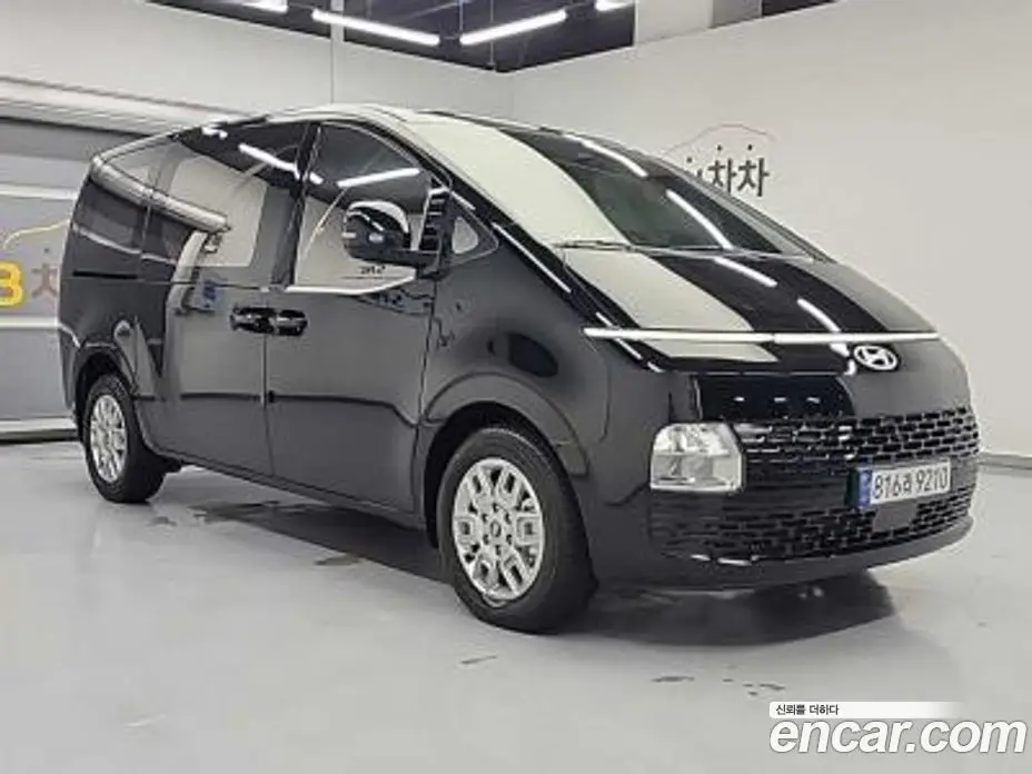 Hyundai Staria 2024 1.6 автомат (гидро), фото 4