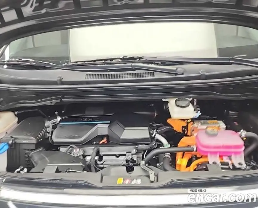 Hyundai Staria 2024 1.6 автомат (гидро), фото 7