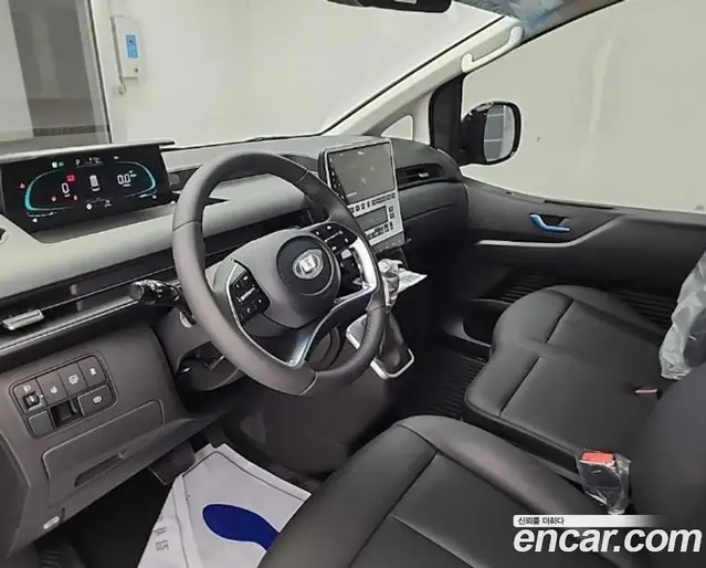 Hyundai Staria 2024 1.6 автомат (гидро), миниатюра 9
