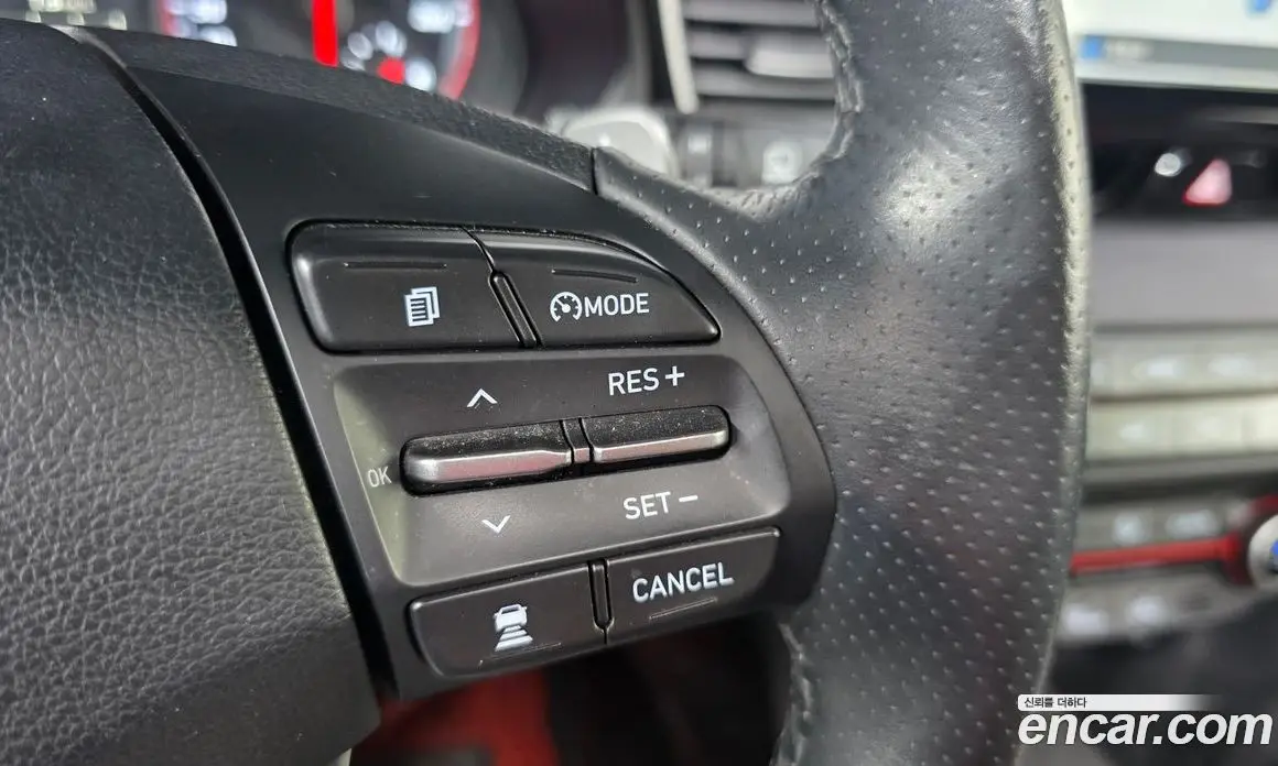 Hyundai Veloster 2018 1.6 автомат (гидро), фото 24