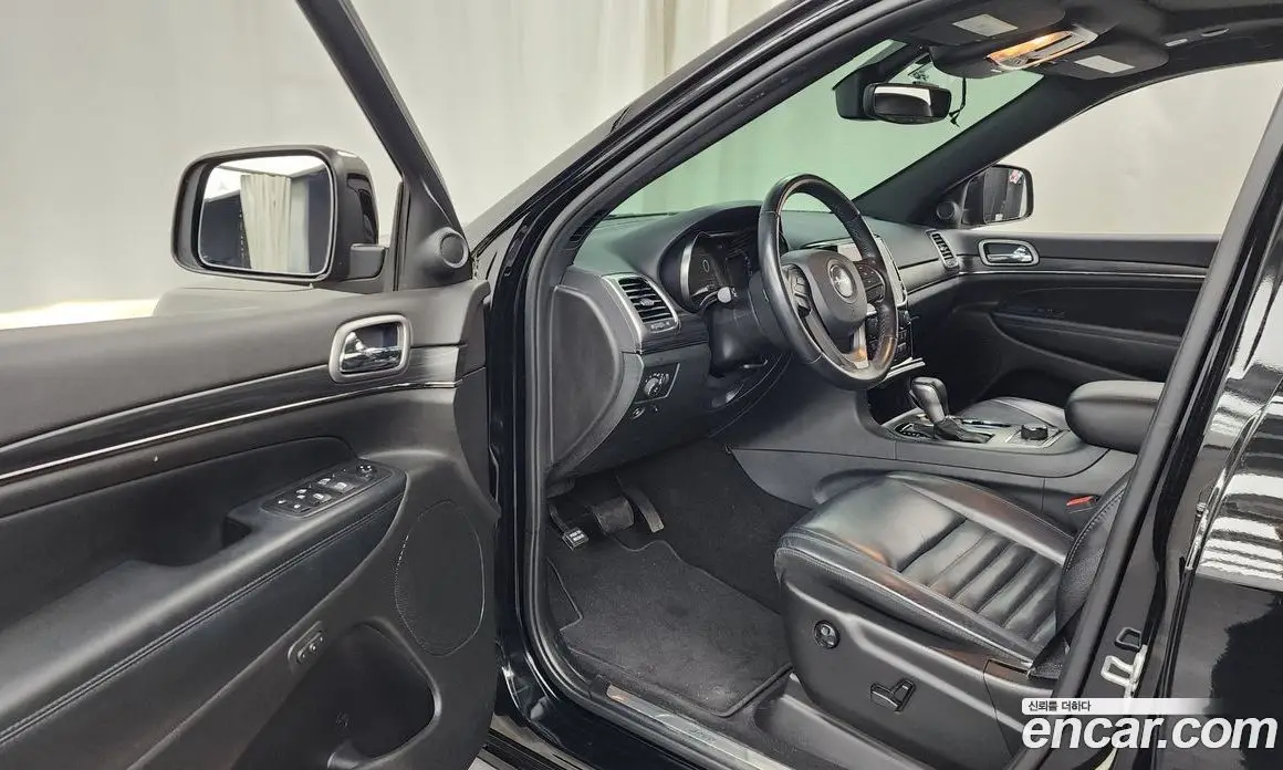 Jeep Cherokee 2020 3.6 автомат (гидро), фото 13