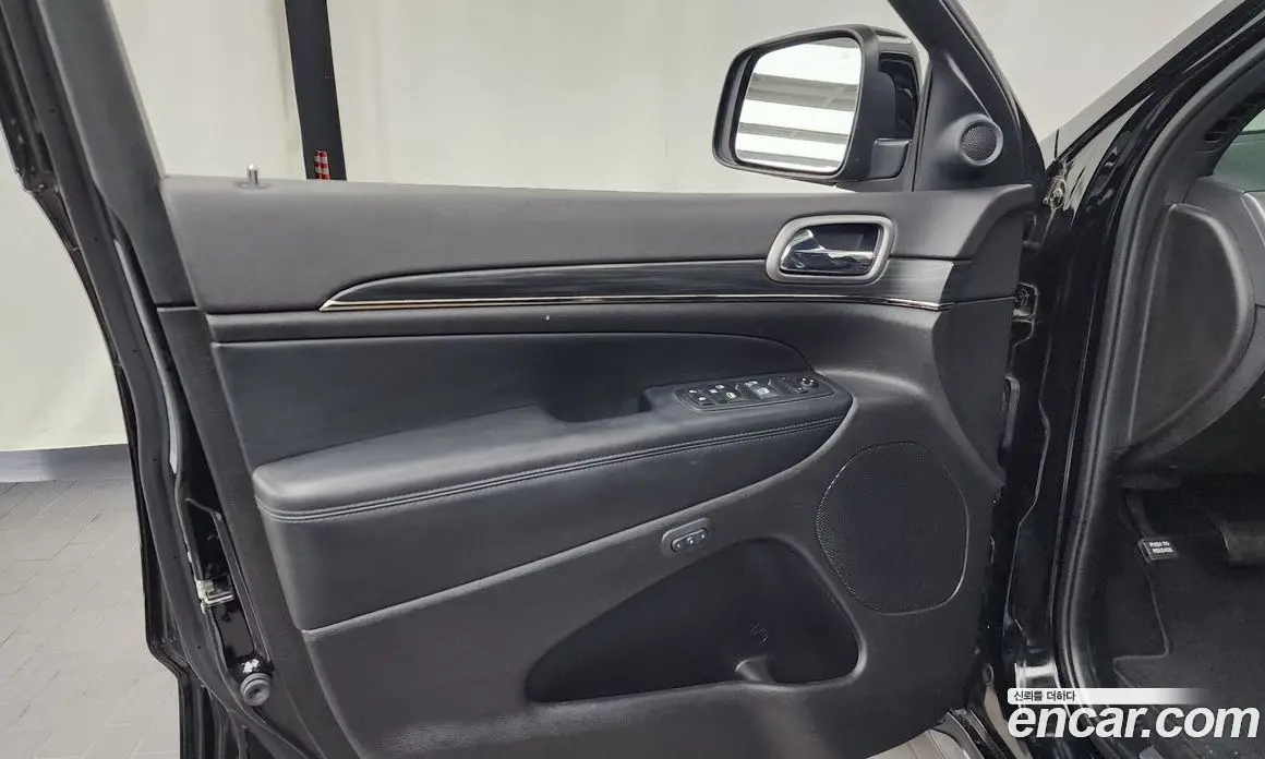 Jeep Cherokee 2020 3.6 автомат (гидро), фото 14