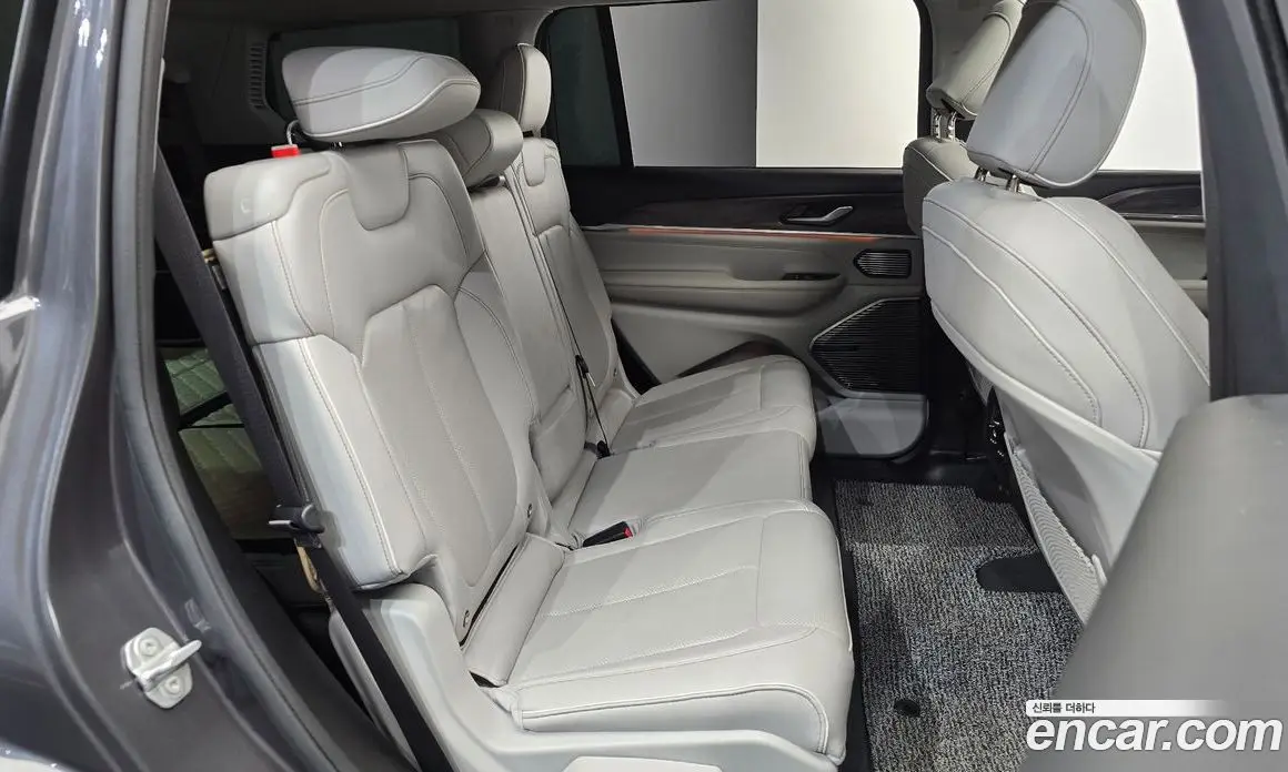 Jeep Cherokee 2022 3.6 автомат (гидро), фото 17