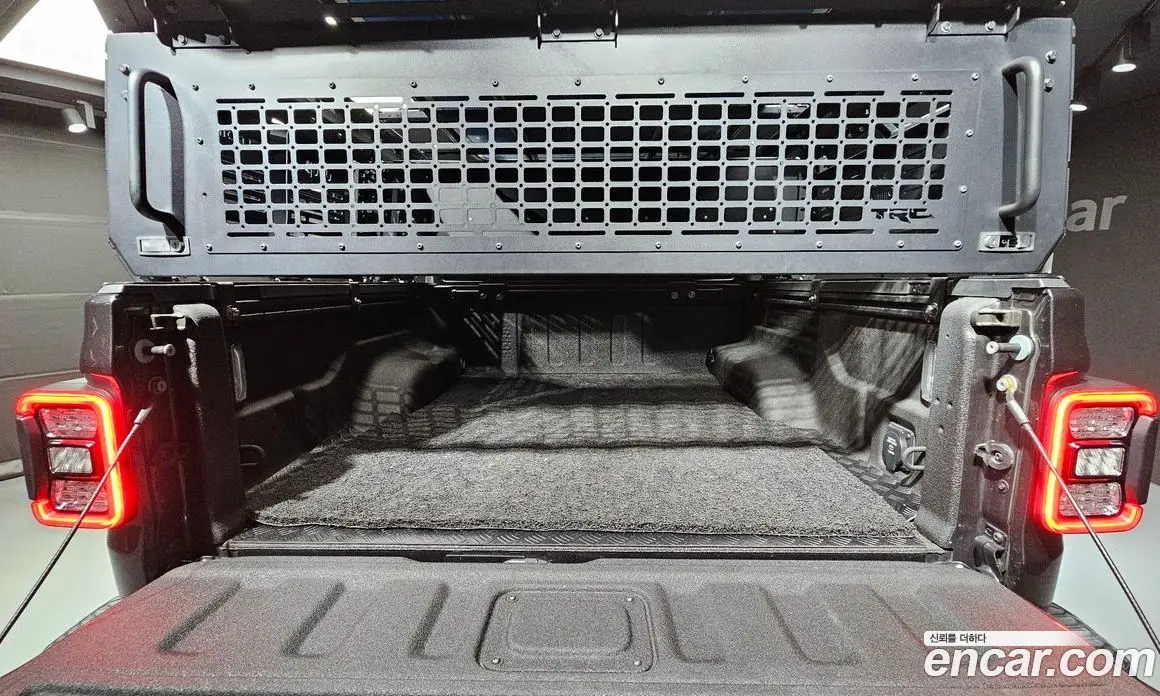 Jeep Gladiator 2020 3.6 автомат (гидро), фото 20