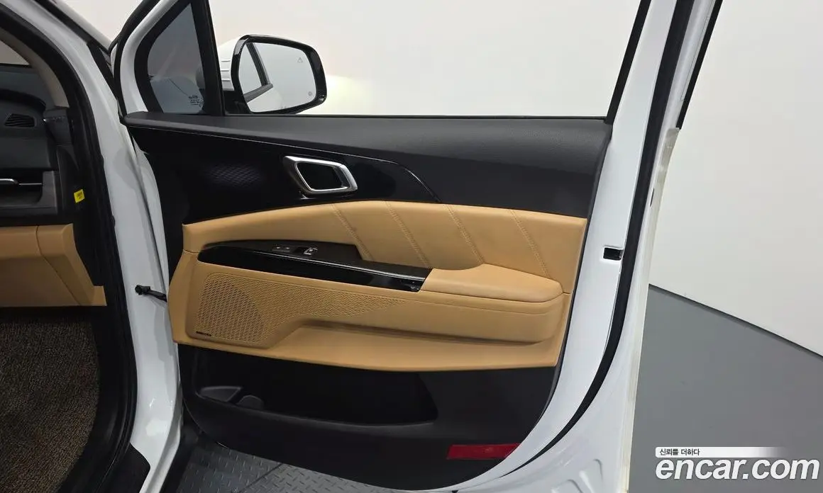 Kia Carnival 2021 2.2 автомат (гидро), фото 14