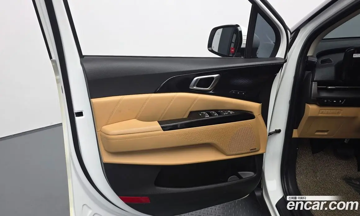 Kia Carnival 2021 2.2 автомат (гидро), фото 15